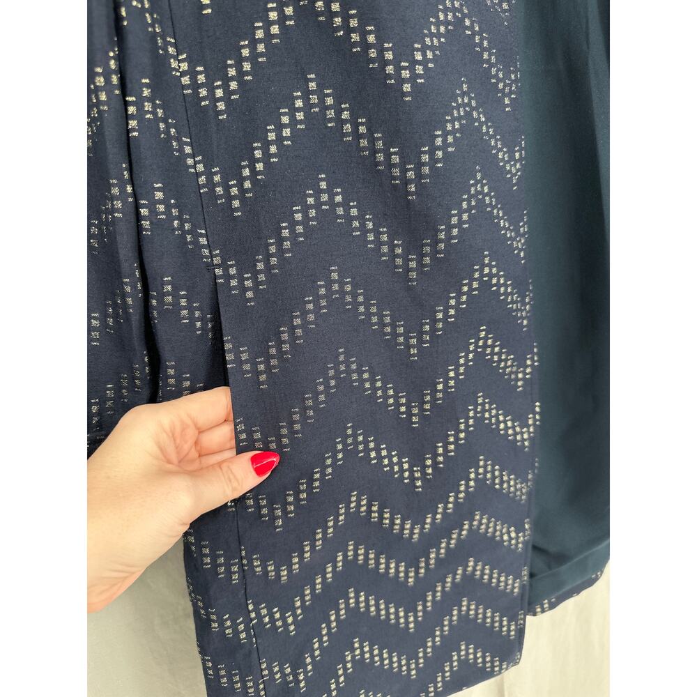 Chicos Jacket Womens Medium Navy Blue Gold Pockets Office Classic Chevron - Picture 9 of 11